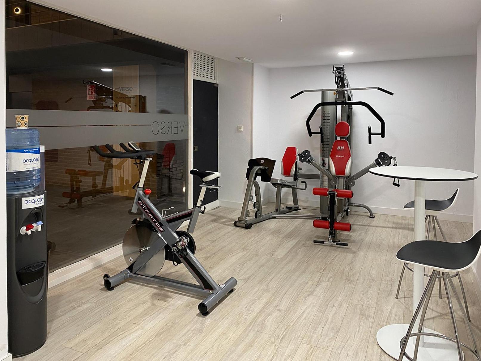 Apartment Verso 47 *